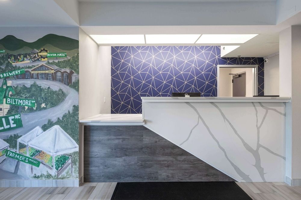 Rodeway Inn & Suites near Outlet Mall - Asheville 3