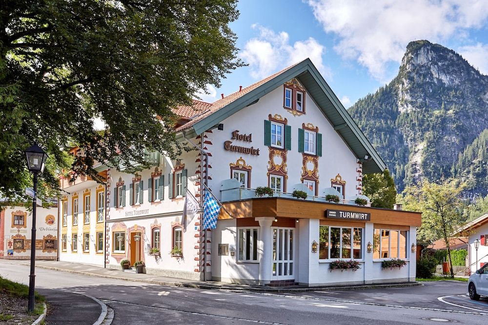 Zum Turm  -  Apartments und Gästezimmer