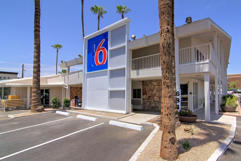 Motel 6 Old town Scottsdale/Fashion Square 2 estrelas em Scottsdale