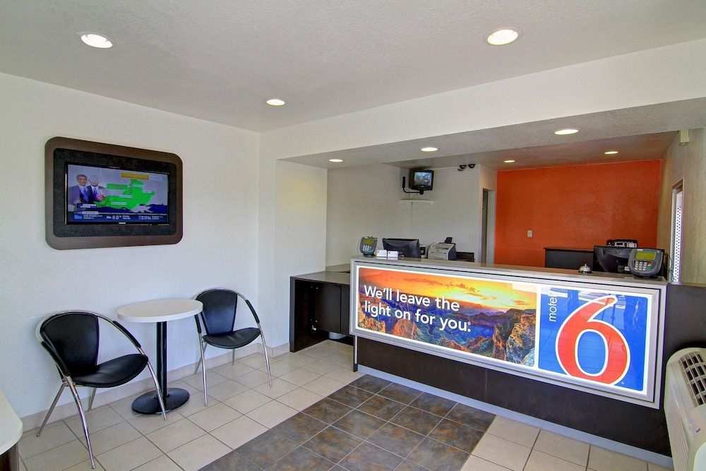 Motel 6 Old town Scottsdale/Fashion Square 3
