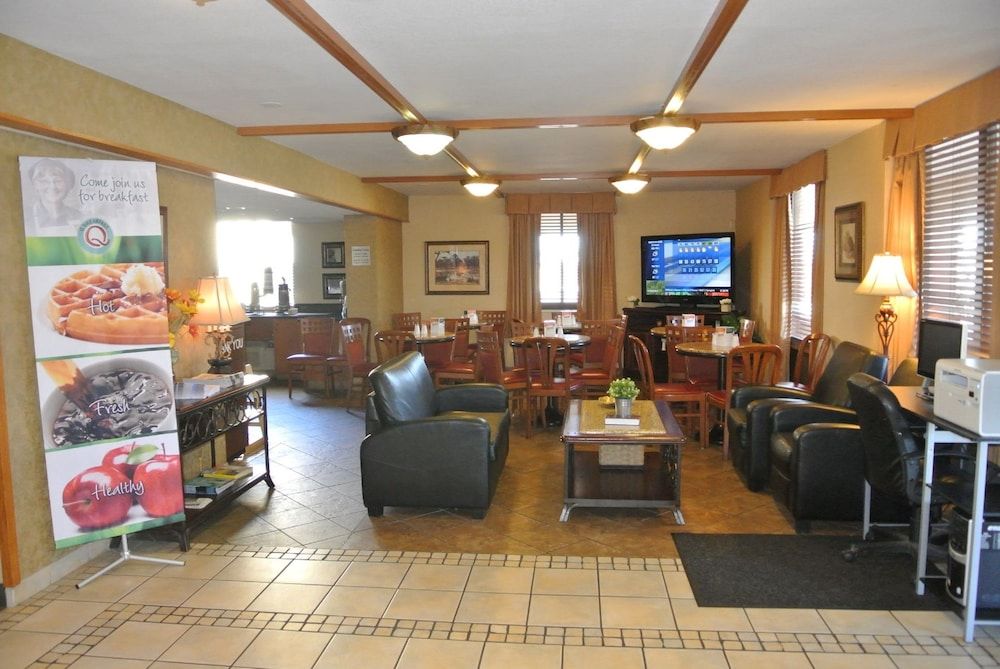 Quality Inn and Suites 2