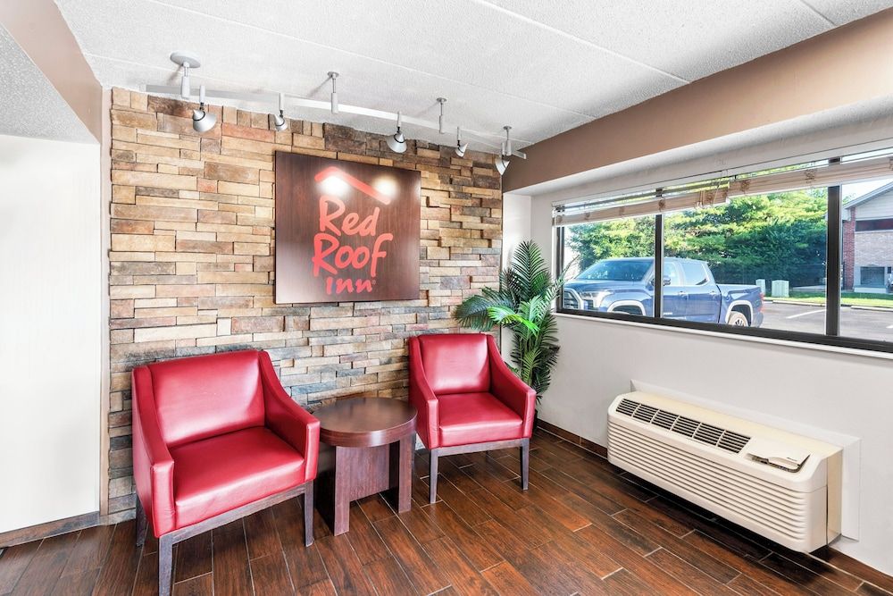 Red Roof Inn Indianapolis North - College Park 3