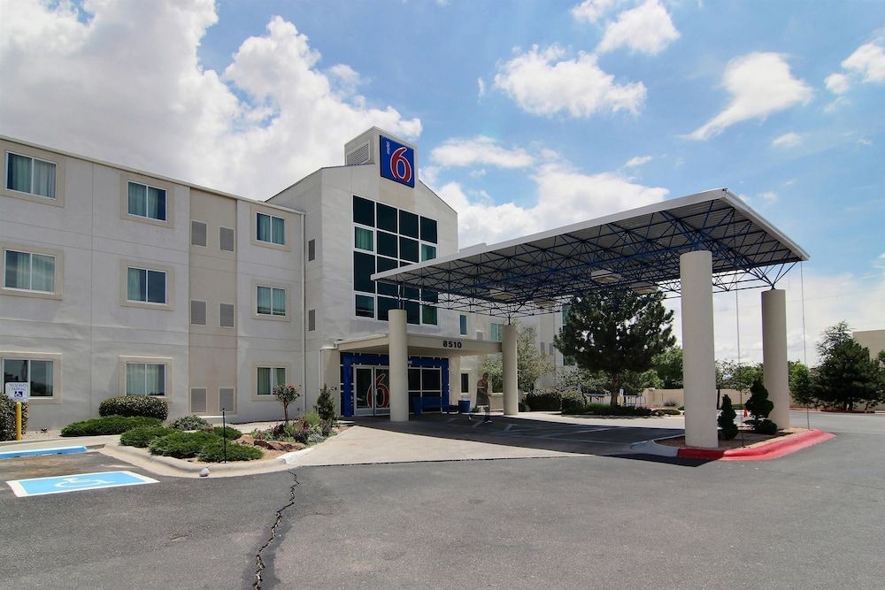 Motel 6 Albuquerque, NM - North 2 estrellas en Albuquerque