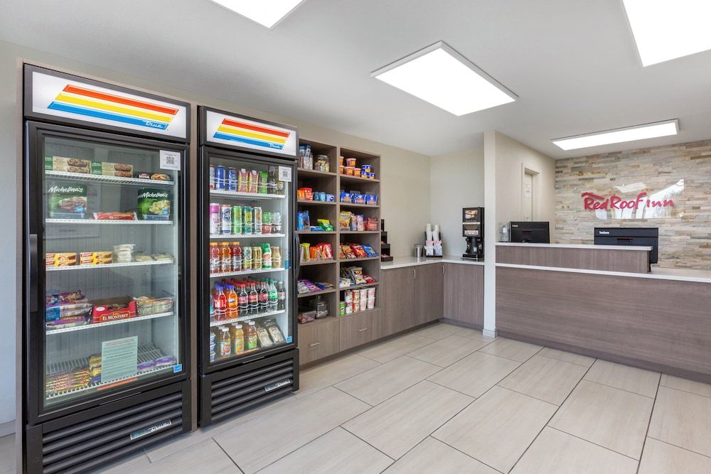 Red Roof Inn Tucson South - Airport 3