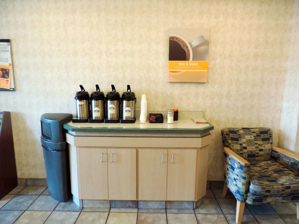 Motel 6 Lincoln City, OR 2