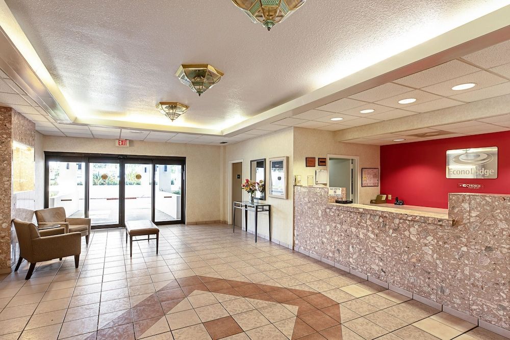 Econo Lodge Vero Beach - Downtown 2