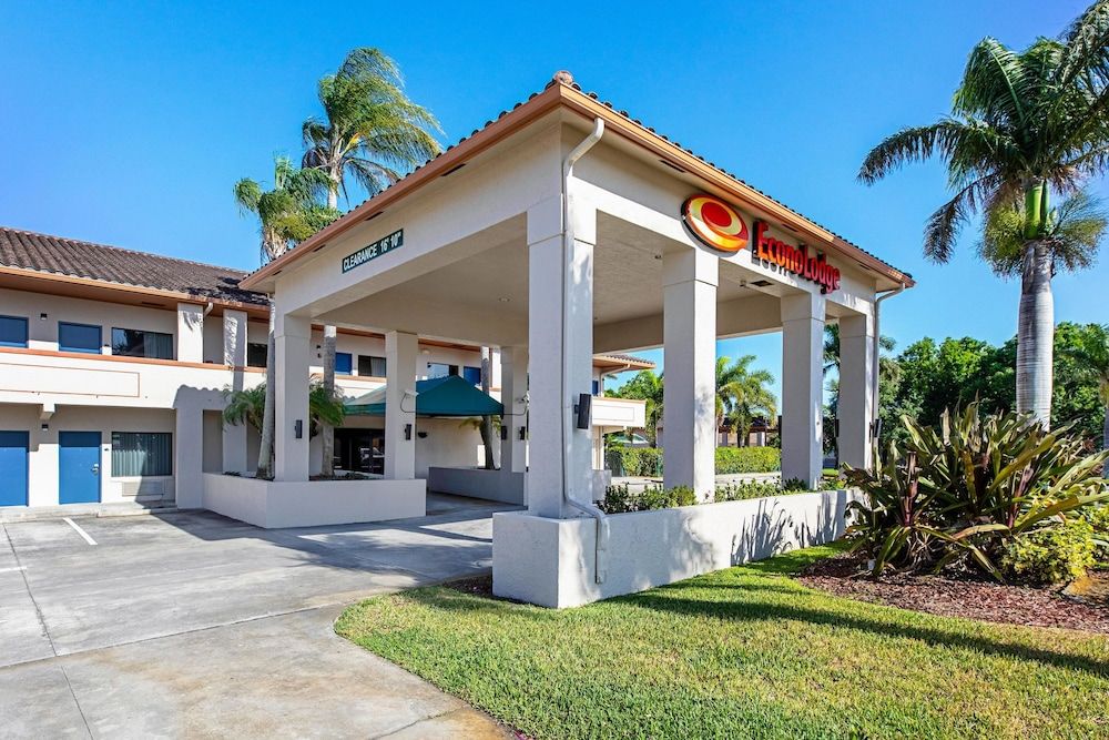 Econo Lodge Vero Beach - Downtown 1