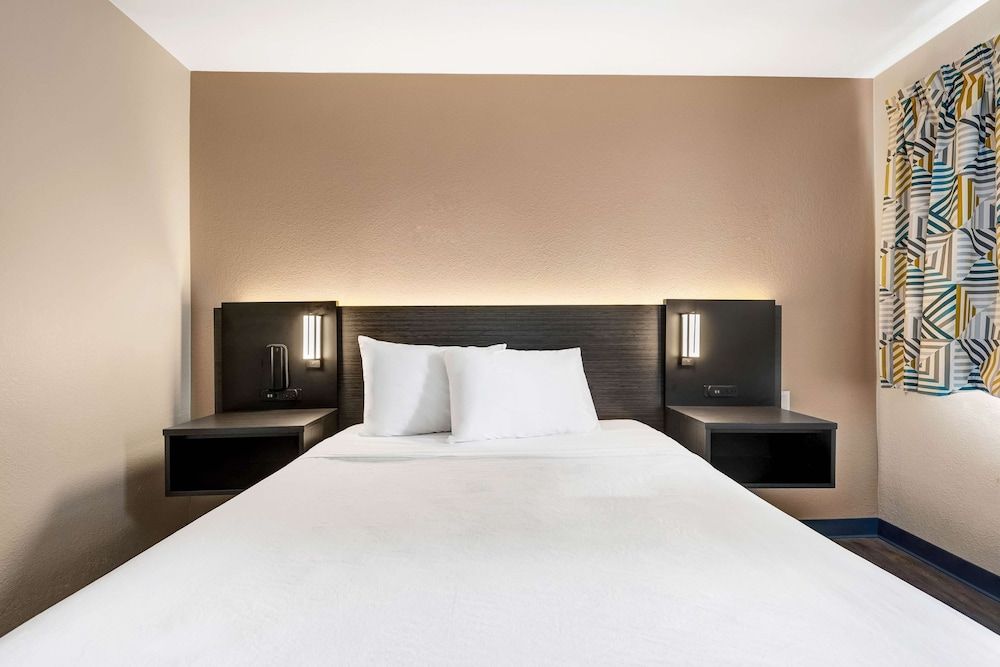 Motel 6 Kirkland, WA - North Kirkland 3