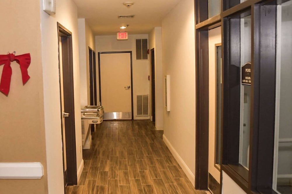 Sleep Inn And Suites Laurel 2