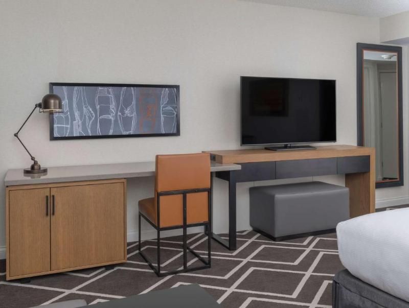 Spark by Hilton Woburn Boston 2