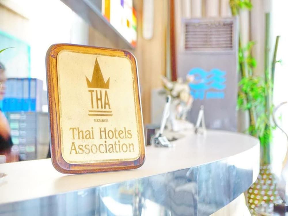 Bay Hotel Srinakarin 2