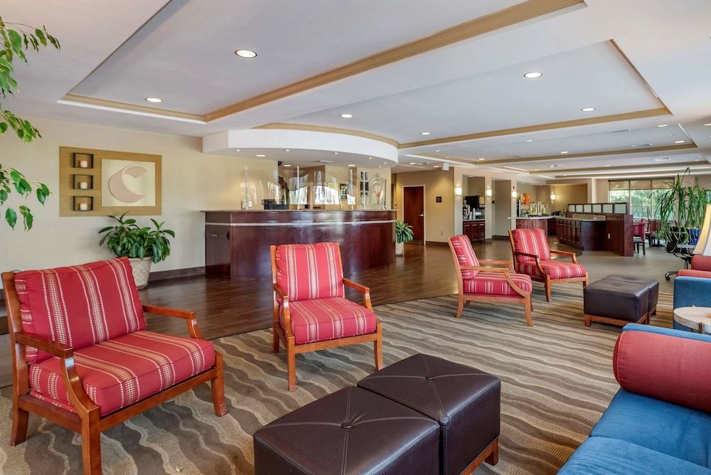 Comfort Suites Biloxi - Ocean Springs 3