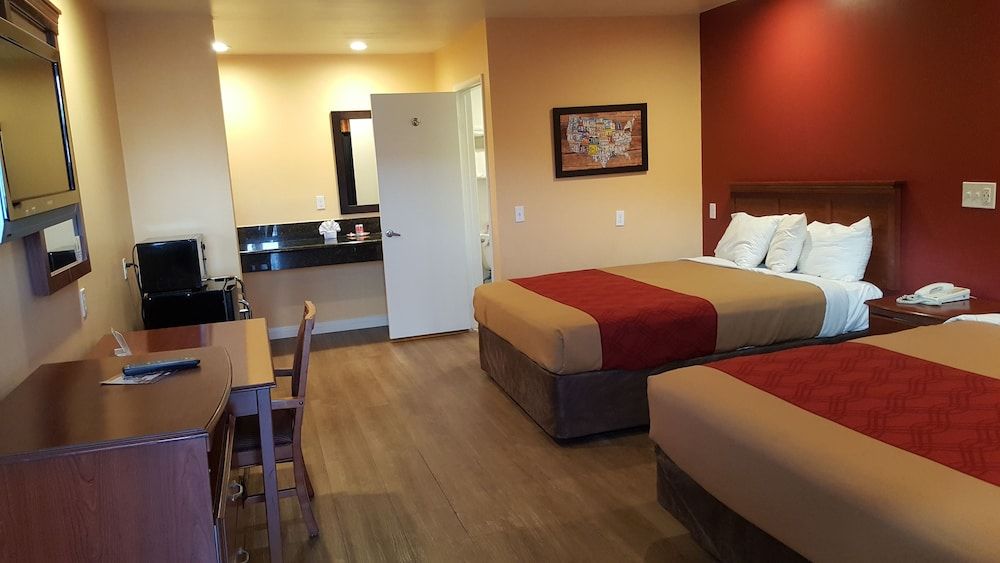 Rodeway Inn Carson - Los Angeles South 2