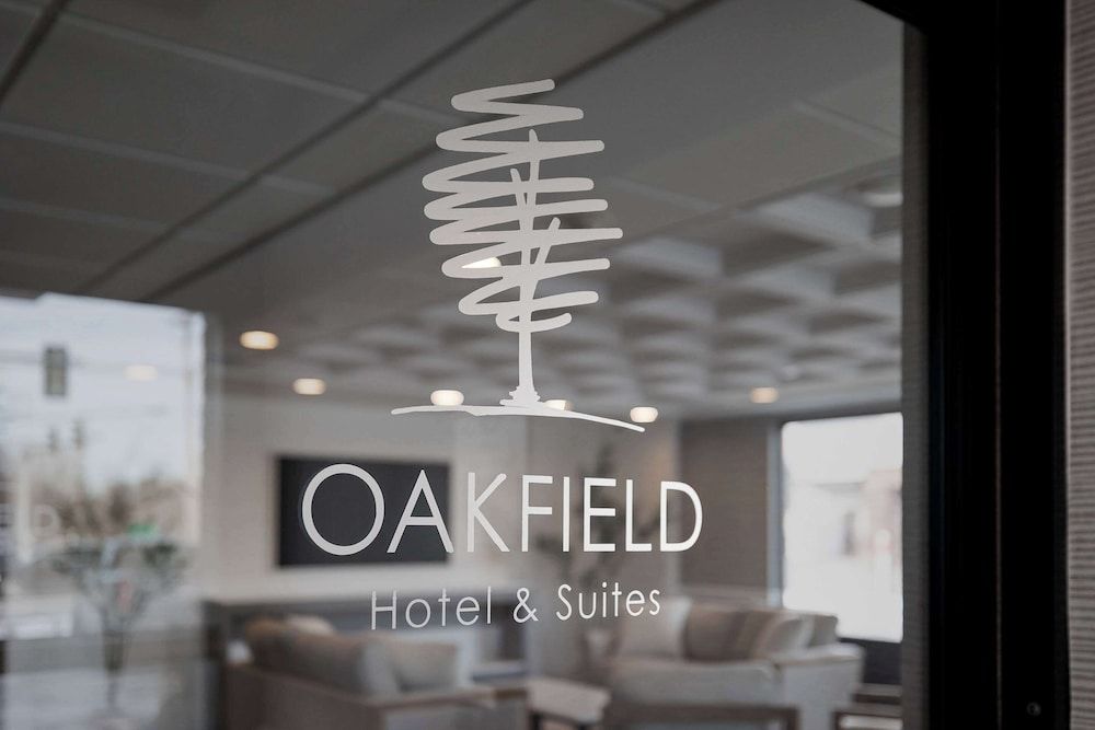 Oakfield Hotel & Suites, Ascend Hotel Collection 1