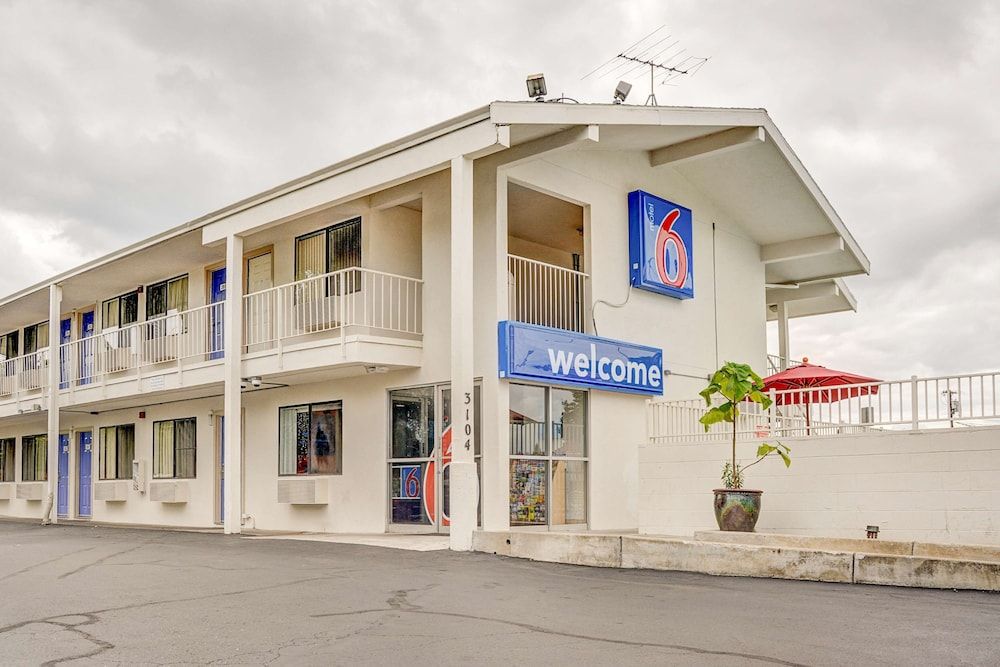 Motel 6 Portland, OR - Central 2 estrellas en Portland