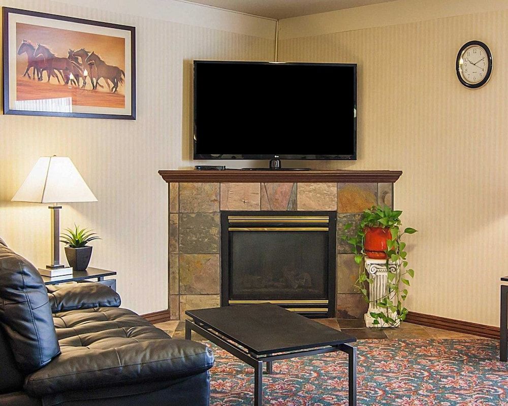 Quality Inn 3