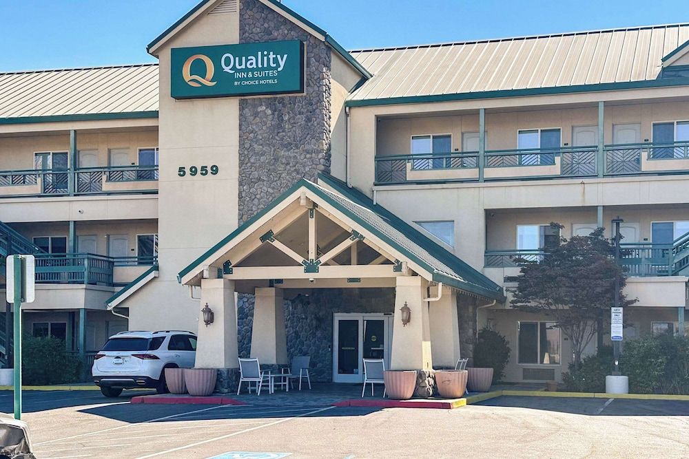 Quality Inn & Suites Ulmar Area 3 estrelas em Livermore