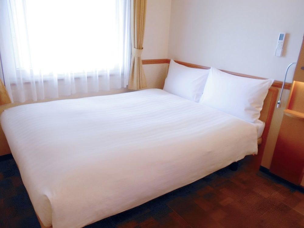 Toyoko Inn Shin Yamaguchi Station Shinkansen 3