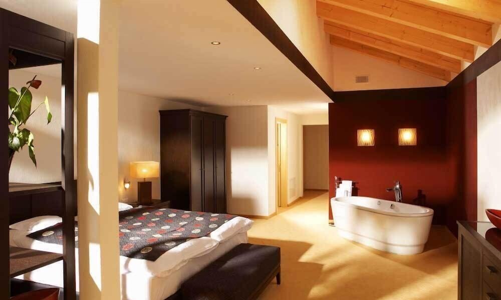 Waldhotel Doldenhorn 3