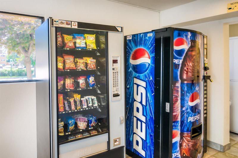 Motel 6 Chicago O'Hare 2