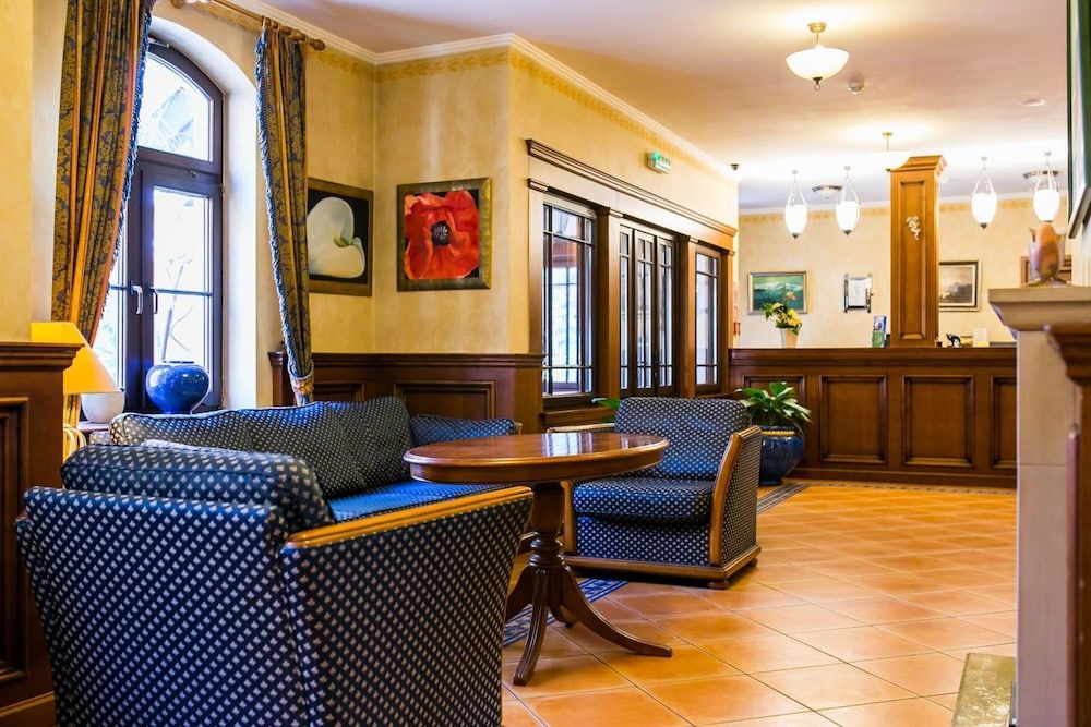Hotel Opera 3