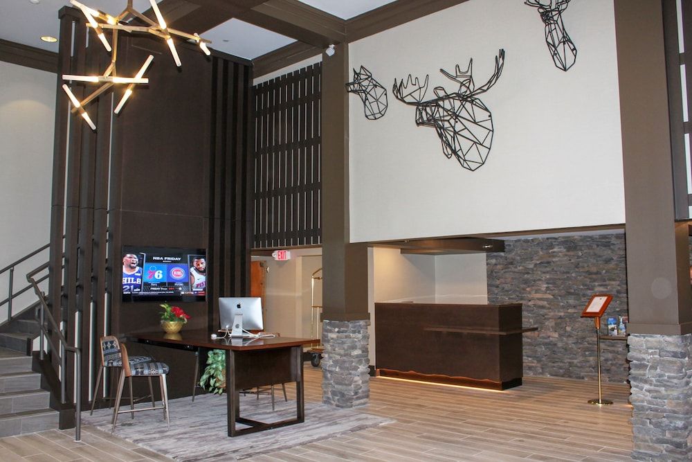 Delta Hotels by Marriott Burlington 2