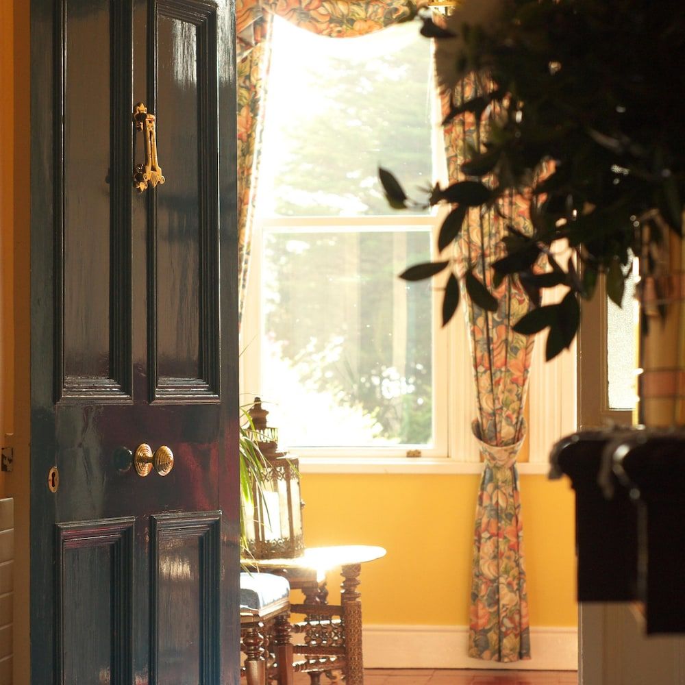 Seaview House Hotel 2