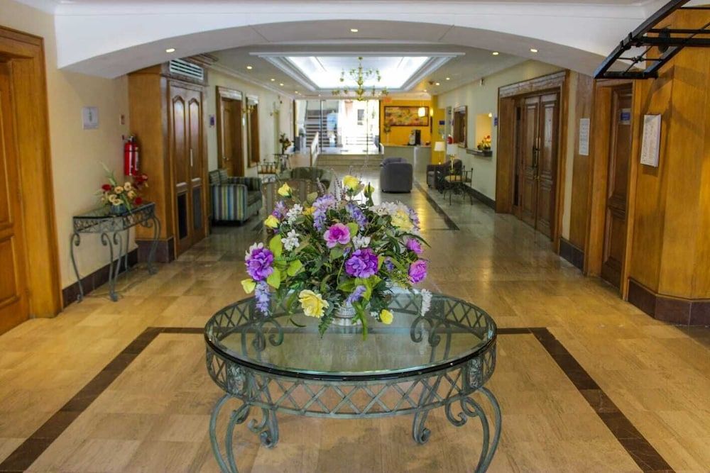 Hafersons Inn Hotel & Suites 2