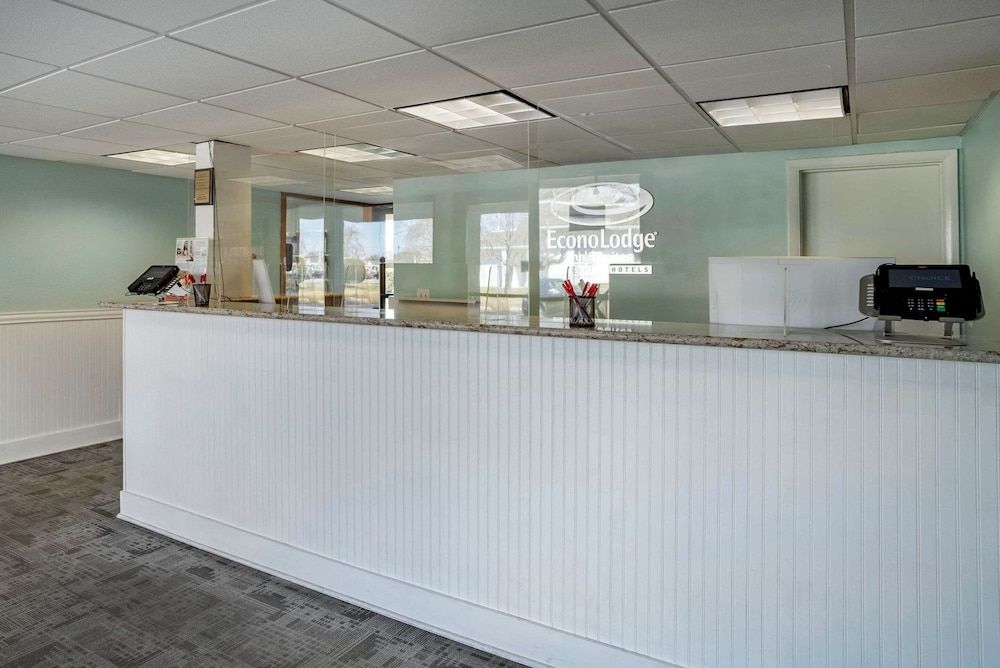 Econo Lodge Inn & Suites Rehoboth Beach 2