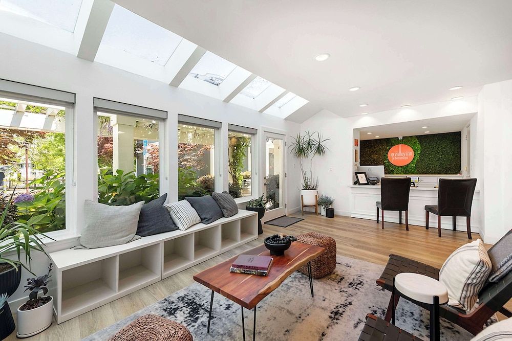 UpValley Inn & Hot Springs, an Ascend Hotel Collec 2