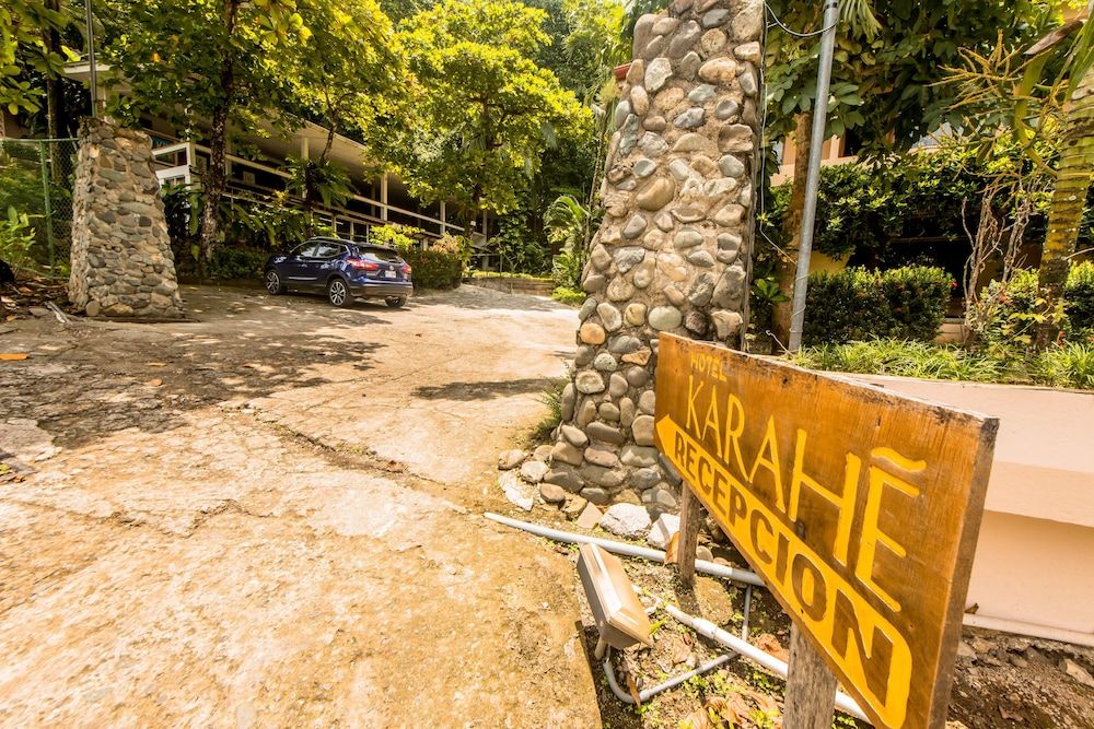 Karahe Beach Hotel 3