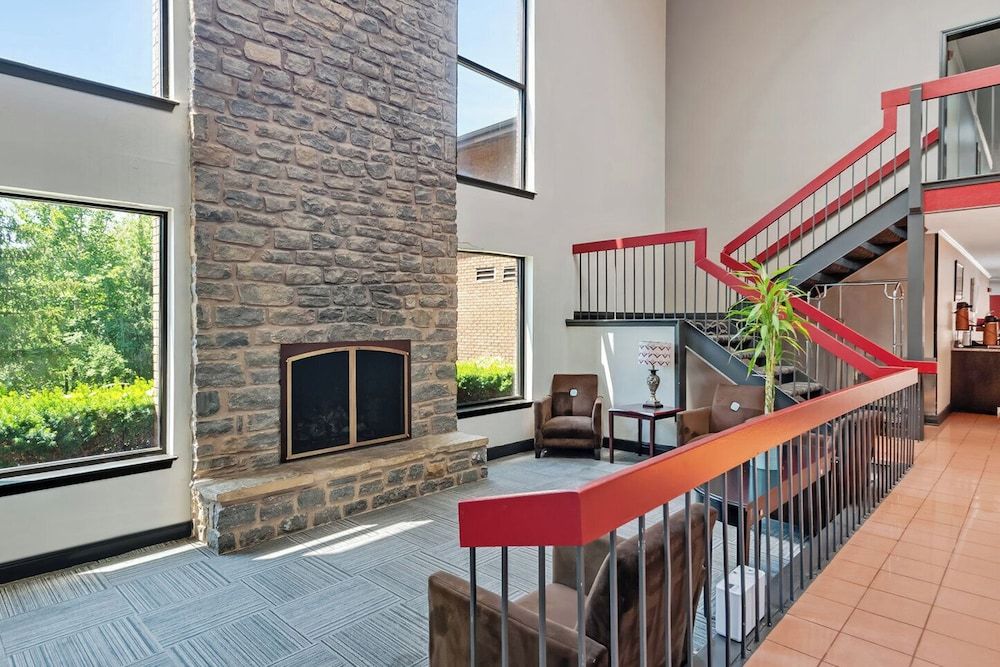 Red Roof Inn & Suites Lexington - Hamburg 3