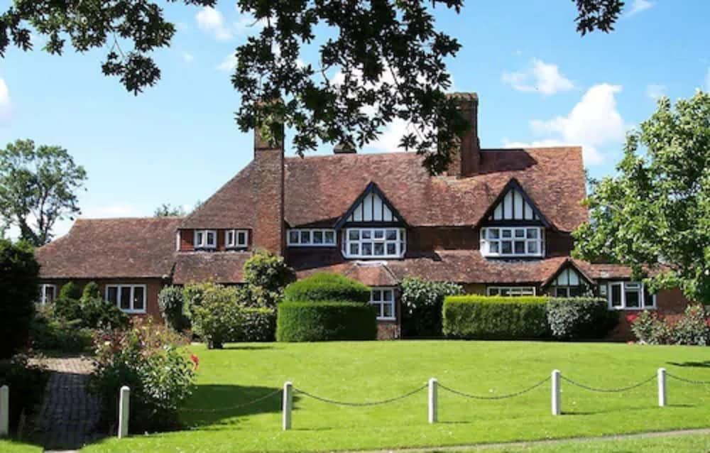 The Brickwall Hotel 3 estrelas em Battle