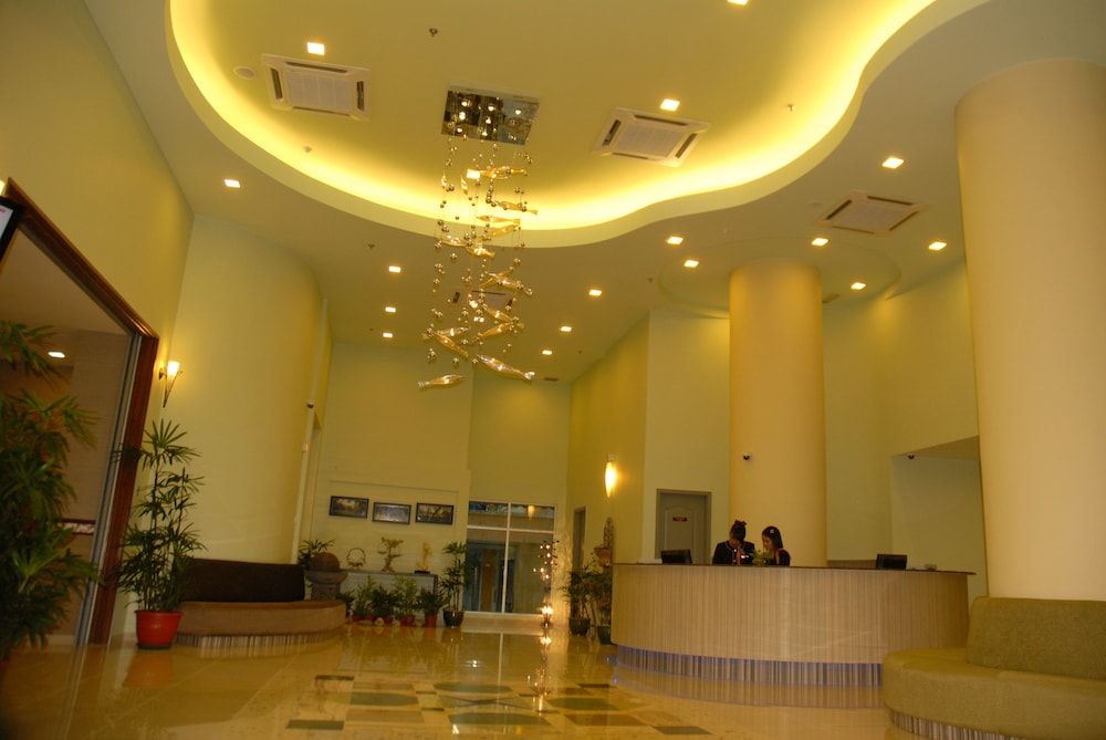 The Pavilion Hotel 2