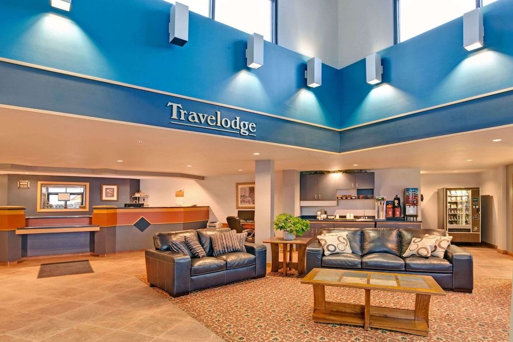 Travelodge by Wyndham Rapid City 2