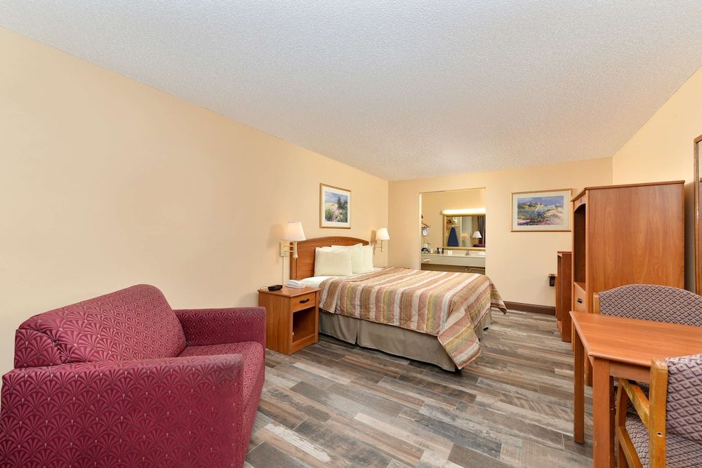 Americas Best Value Inn Ocean Inn 3