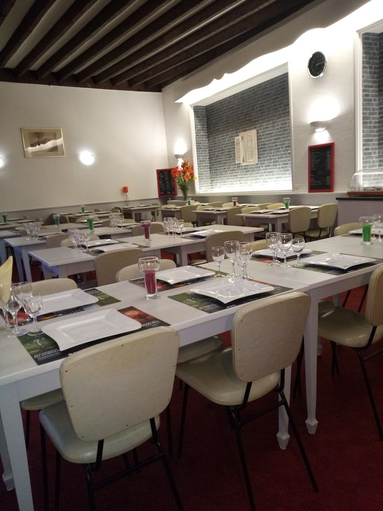 Hôtel Moderne 2 étoiles à Vichy