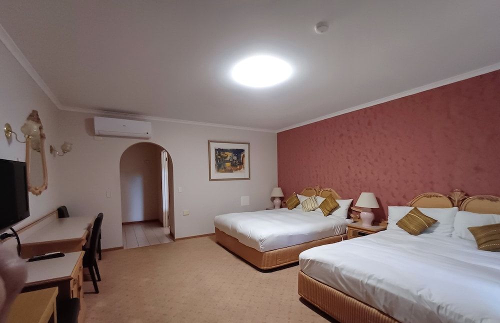 COUNTRY PLAZA HALLS GAP 3