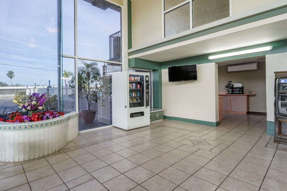 Rodeway Inn Clearwater - Largo 3