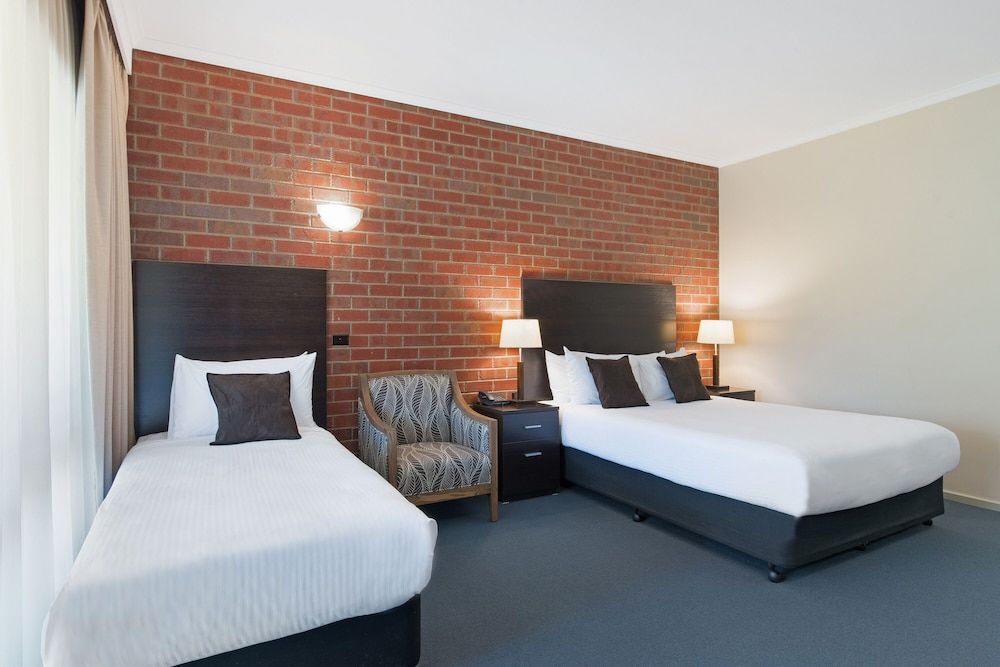 Burke And Wills Motor Inn Swan Hill 3