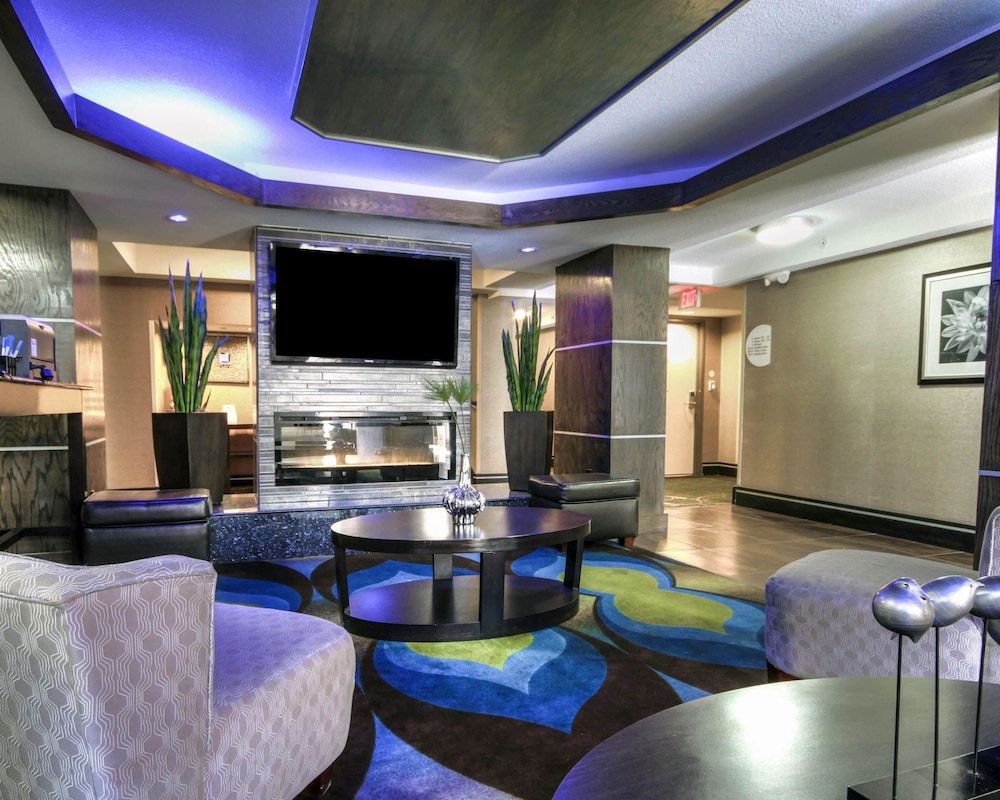 Comfort Inn & Suites I-10 Airport 3