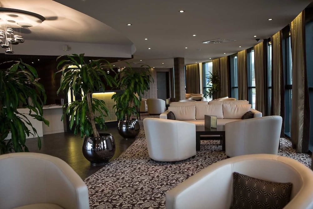Le Colisée Hôtel & Spa 3