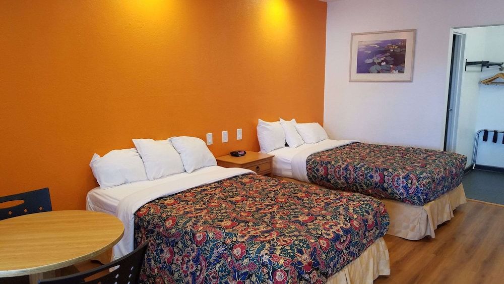 Rodeway Inn Alameda-Oakland 2