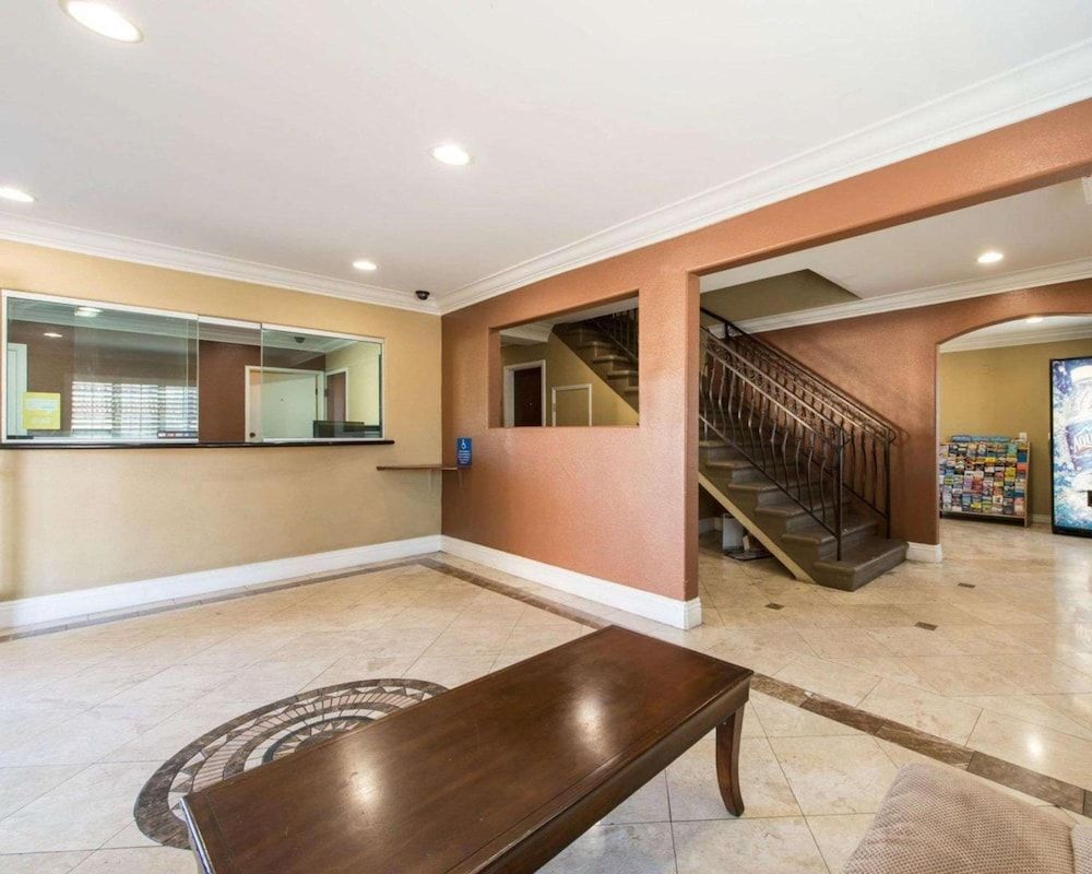 Santa Fe Inn Los Angeles 2