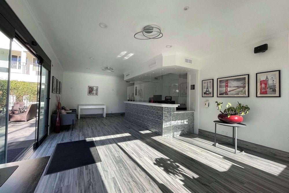 Aggie Inn, an Ascend Collection hotel 3