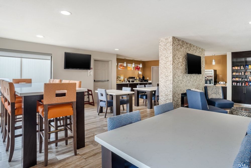 Quality Suites Baton Rouge East - Denham Springs 2