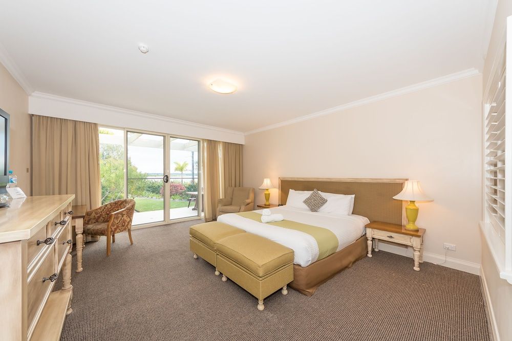 Harrington River Lodge 3