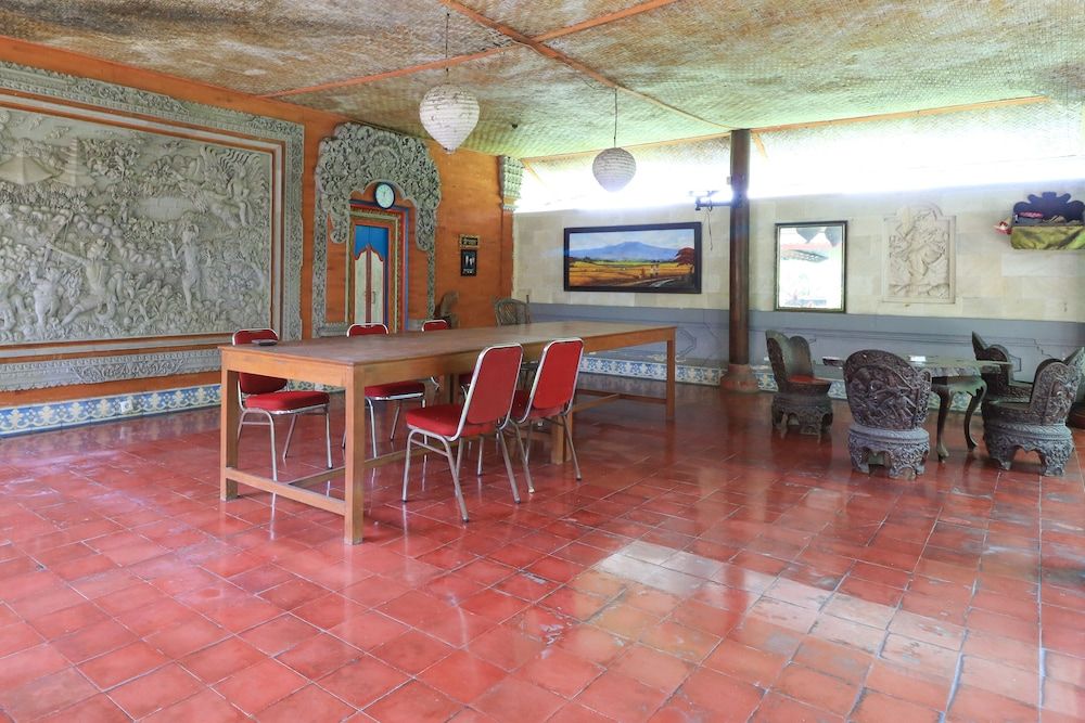 Mertha Jati Hotel & Bungalow 2