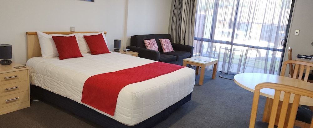 ASURE Central Gold Motel 3