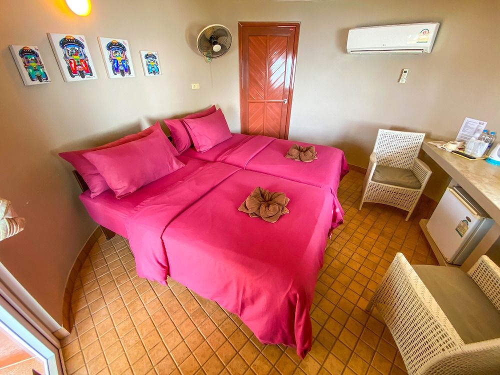 Koh Mak Buri Hut Natural Resort 3